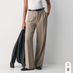 Aritzia Effortless Pants- Crepette